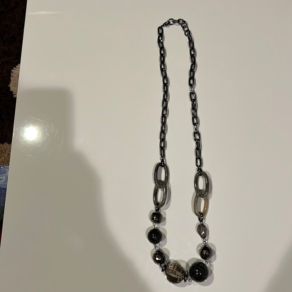 Chunky long chain necklace and big beads